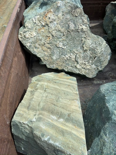 Ландшафтные глыбы зелёные 200-500 килограмм купить в Воронежской области