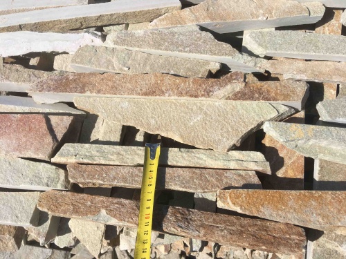 Горбушка златолит золотистый для облицовки купить в Воронежской области