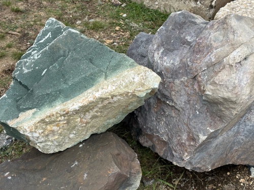 Камни для ландшафтного дизайна зелёные 10-60 килограмм купить в Воронежской области