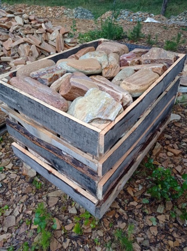 Златолит жёлтый, жёлто-зелёный глыбки и валуны для ланшафтного дизайна купить в Воронежской области