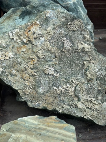 Ландшафтные глыбы зелёные 200-500 килограмм купить в Воронежской области