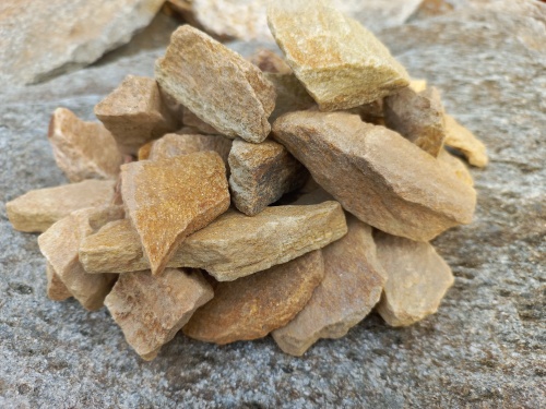 Златолит жёлтый декоративная каменная крошка купить в Воронежской области